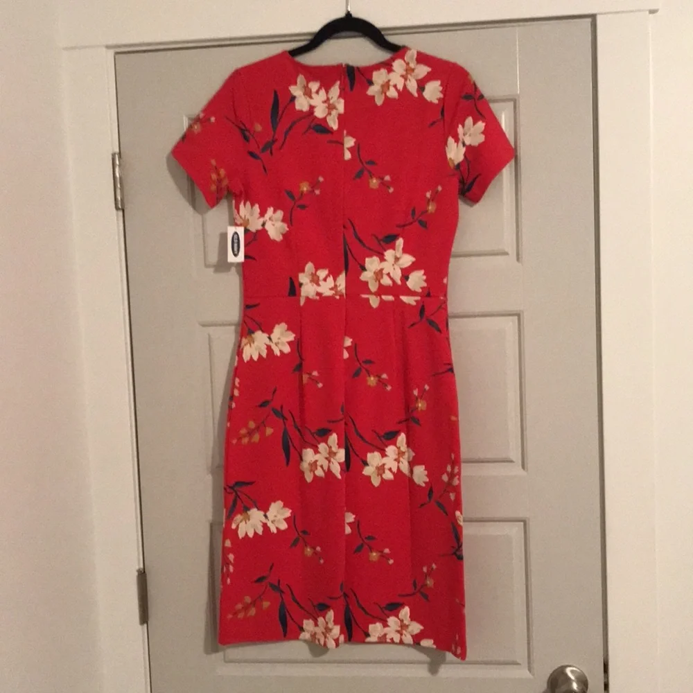Old Navy Red Floral Knit Sheath Dress ST Small Tall